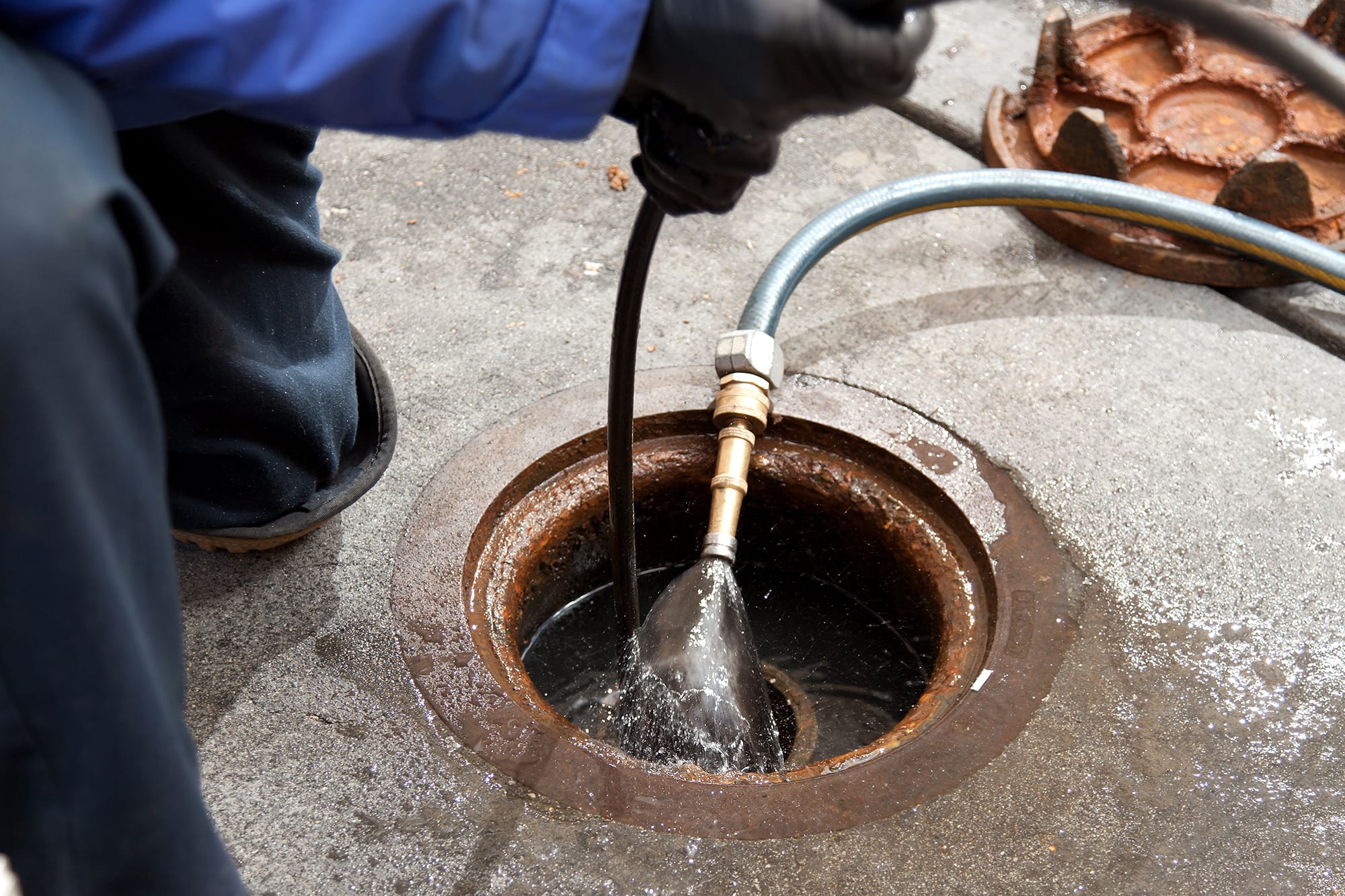 Kanalizasyon Açma ve Hat Yenileme Hizmetleri